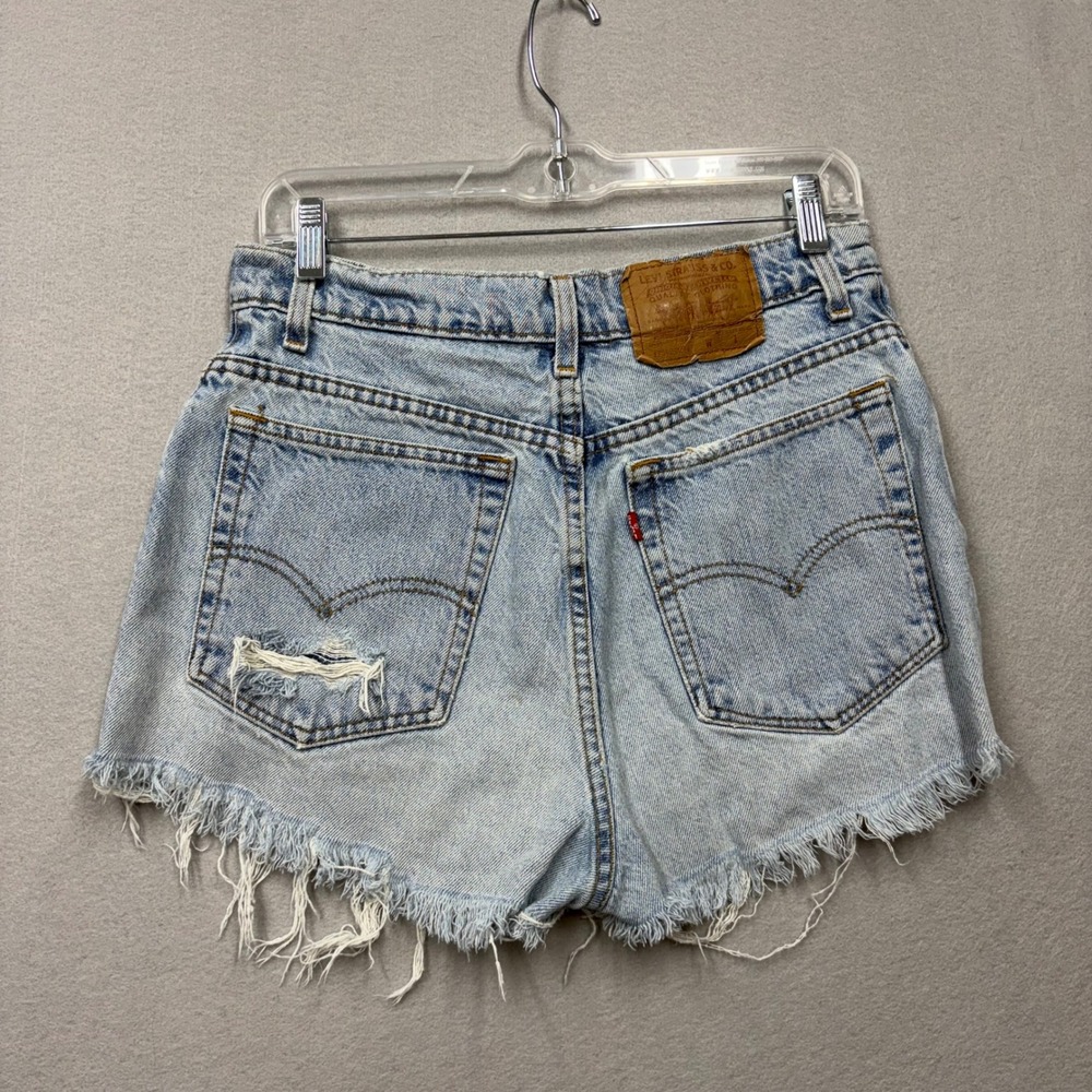 Levi's Denim Shorts Women 27 Light Wash 17512 Vintage 90s Distressed Cut Offs